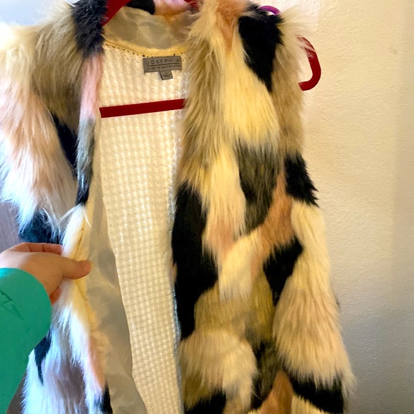 Beautiful fur half jacket - Picture 3 of 3